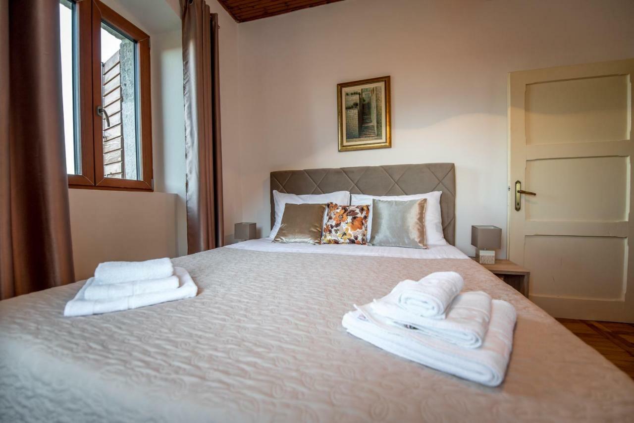 Mediteraneo Villa Kaluderovici 外观 照片